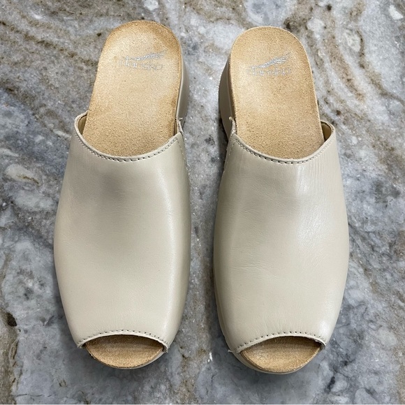 Dansko Women’s Raven Slide Ivory Leather size 38 - Picture 2 of 12